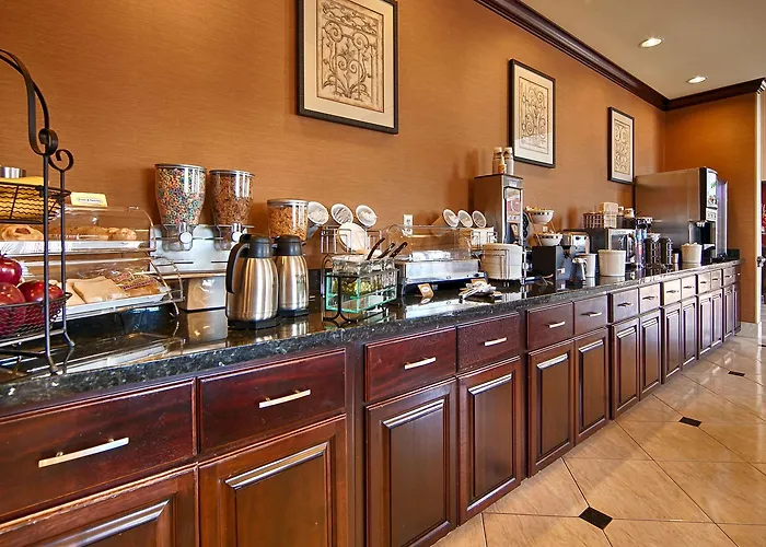 Best Western Orange Inn & Suites