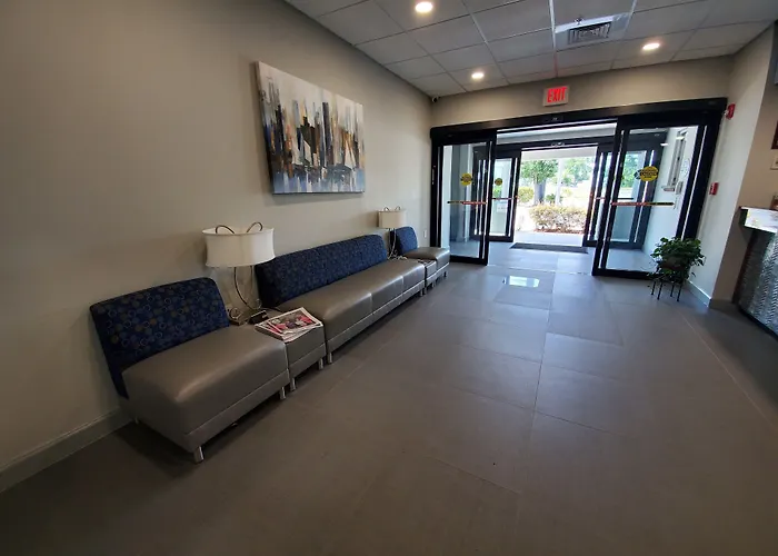 Suburban Studios Near Panama City Beach