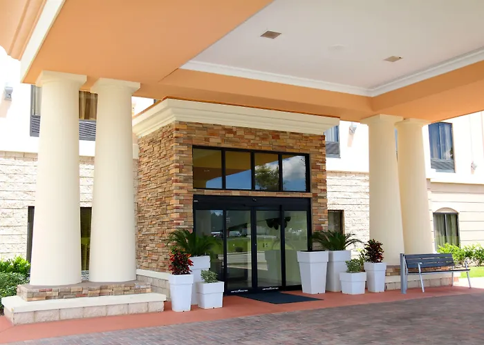 Holiday Inn Express Hotel & Suites Perry By Ihg