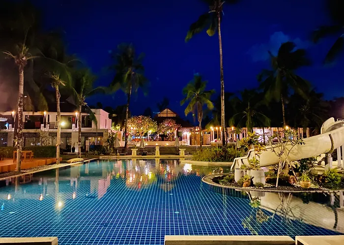 Palm Galleria Resort