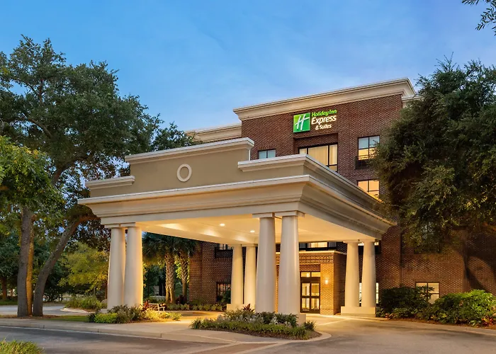 Holiday Inn Express & Suites - Charleston By Ihg