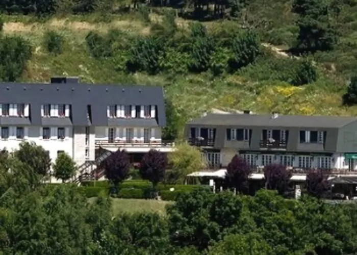 Hotel Logis Chez Camillou à Aumont-Aubrac