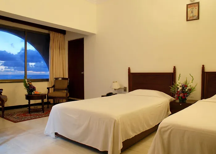 Paradise Isle Beach Resort