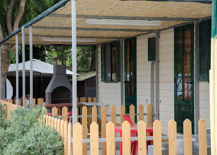 Kamemi Village & Camping