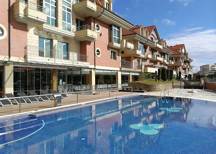 Hoteles con Piscina en Noja