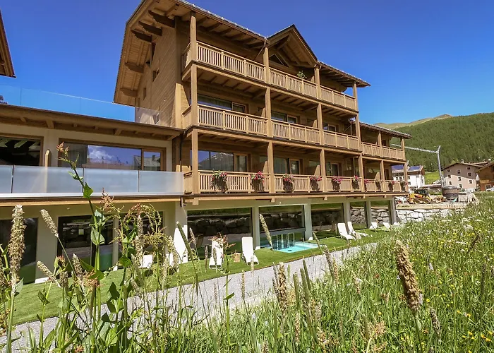 Francesin Active Hotel