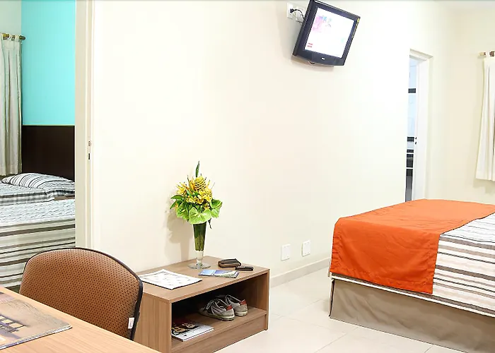 Monte Serrat Hotel