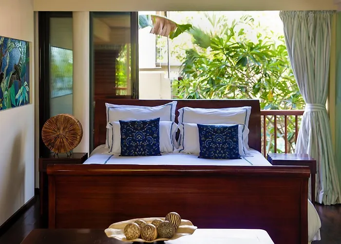 Dhevatara Beach Hotel