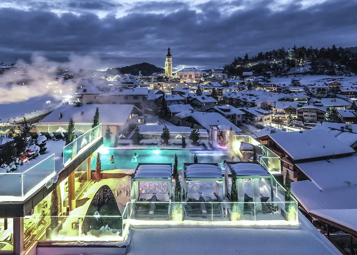 ABINEA Dolomiti Romantic SPA