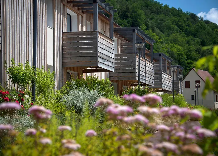 Vacancéole - Résidence Le Clos du Rocher Les Eyzies