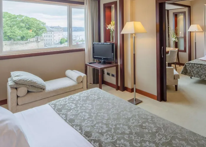 Hoteles con Piscina en A Coruña