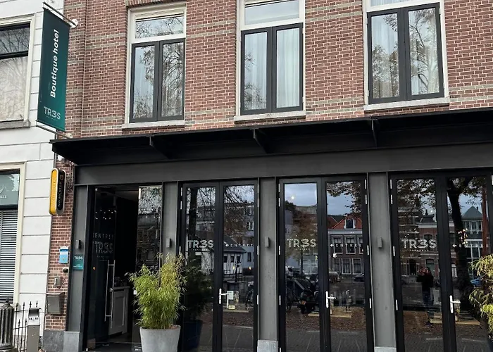 Tres Boutique Hotel