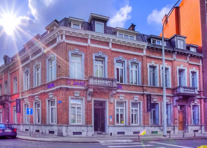 Hotel St James