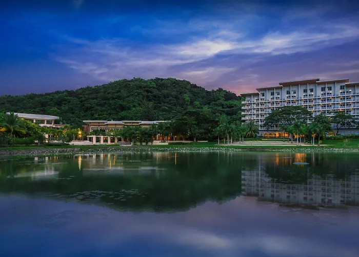 Pico Sands Hotel