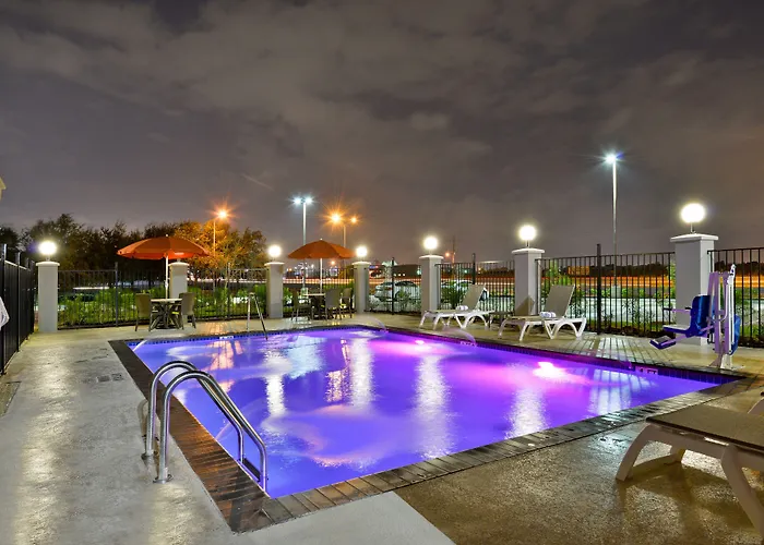Comfort Suites Near Westchase On Beltway 8