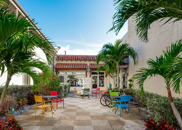 Palm Beach Historic Inn