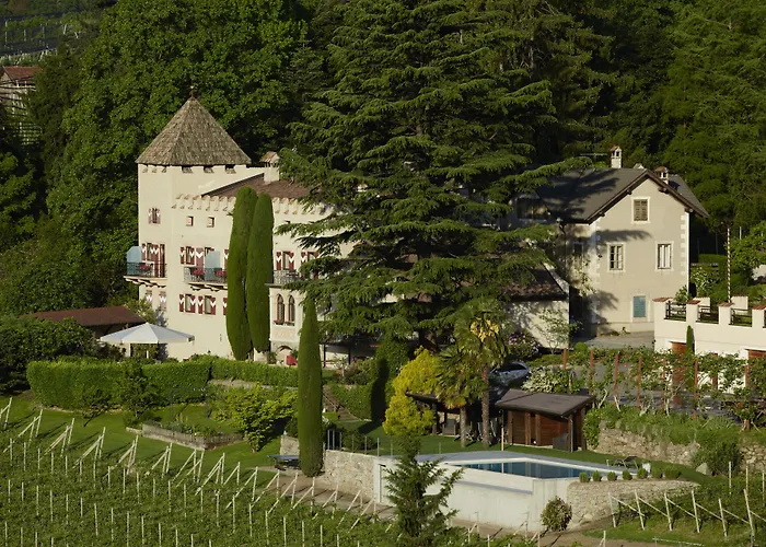 Schloss Plars Wine & Suites Lagundo