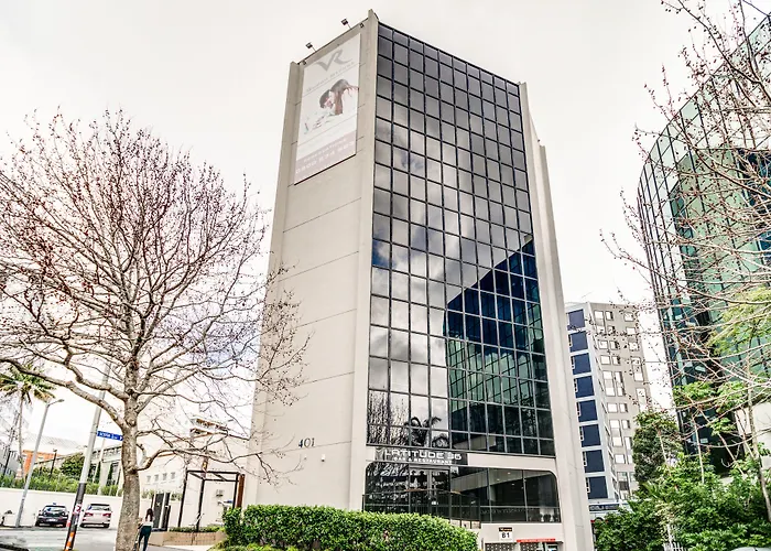 Vr Queen Street Hotel & Suites