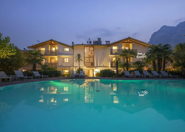 4 Limoni Apartment Resort