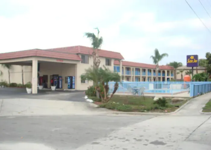 Westmont Inn - Lakeland