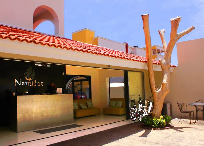 Hotel Nautilus