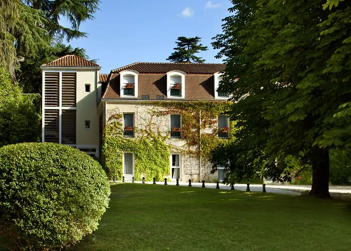 L'Orangerie du Château des Reynats