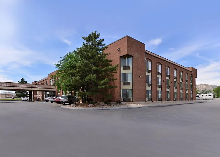 Quality Inn Vernal Near Dinosaur National Monument