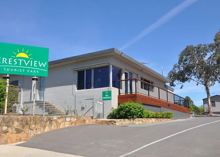 Crestview Tourist Park Hotel Queanbeyan