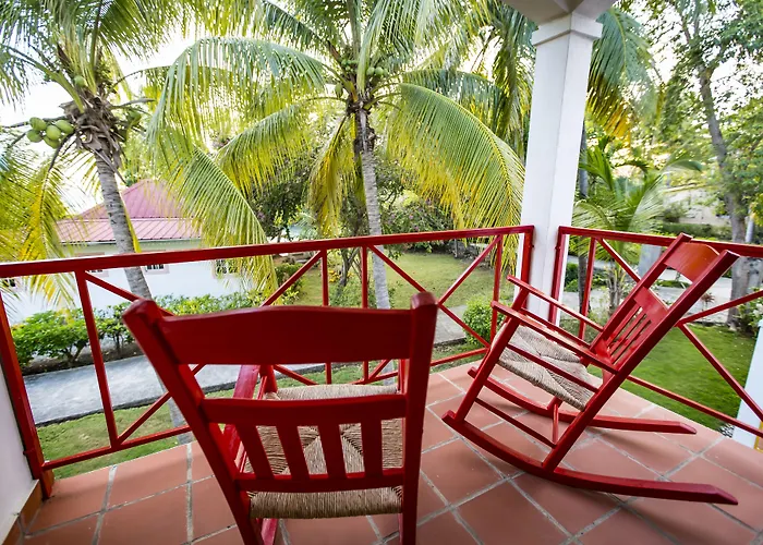 Hotel Restaurant Cyvadier Plage Jacmel