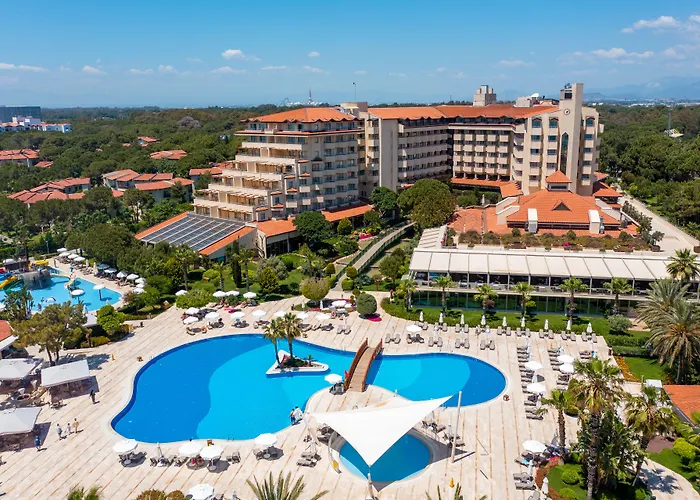 Bellis Deluxe Hotel & Heated For Winter Aqua Park Belek