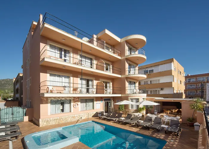 Martinez Apartments
