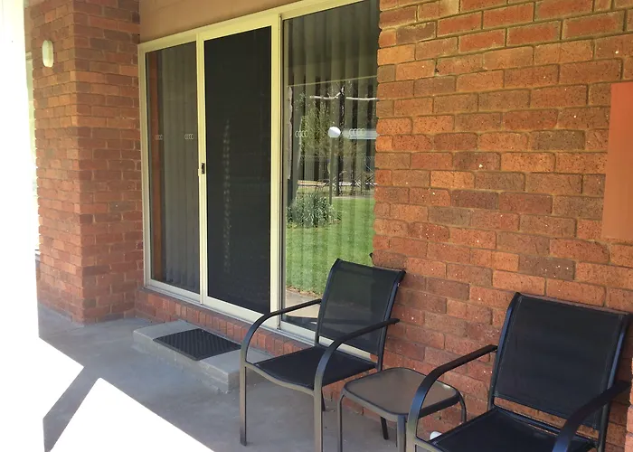 Greenways Holiday Units
