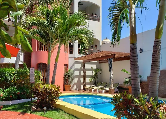 Hotel y Suites Los Encantos