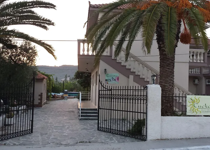 Zante Nest Studios & Apartments Alykanas 