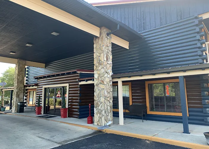 Log Cabin Inn Bay Minette