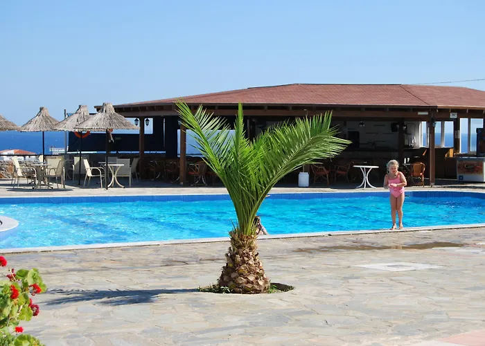 Hotel con piscina a Hersonissos (Crete)