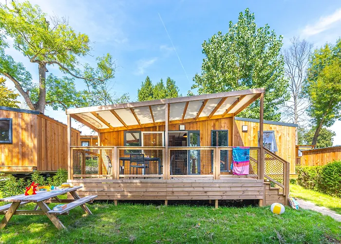 Camping Le Parc de Paris Villevaudé