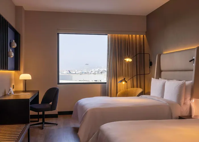 Wyndham Grand Lima Airport
