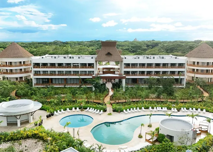 Hotel Mundo Maya Edzná