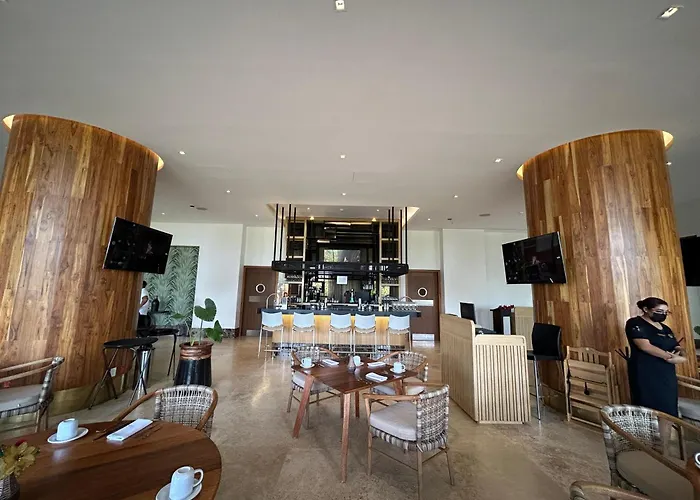 Hotel Mundo Maya Edzná