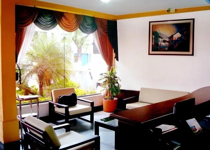 Hotel La Giralda Ibarra