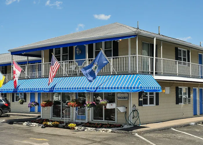 Friendship Oceanfront Suites