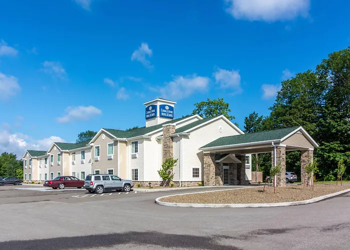 Cobblestone Hotel & Suites - Harborcreek