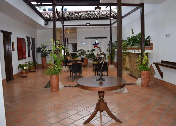 Hoteles con Piscina en Buga