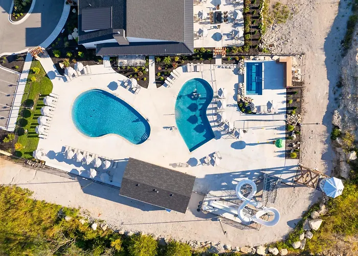Grand Crowne Resort Branson