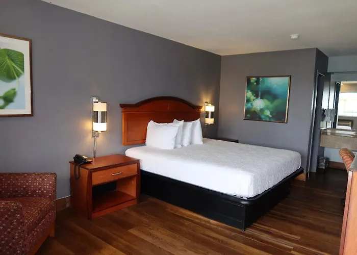 Americas Best Value Inn Yukon