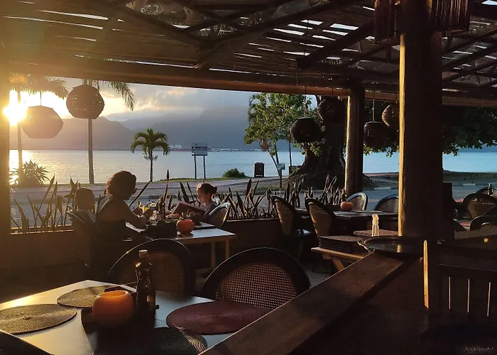 Ilha Deck Hotel Ilhabela