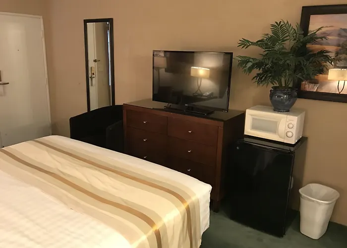 Discovery Inn
