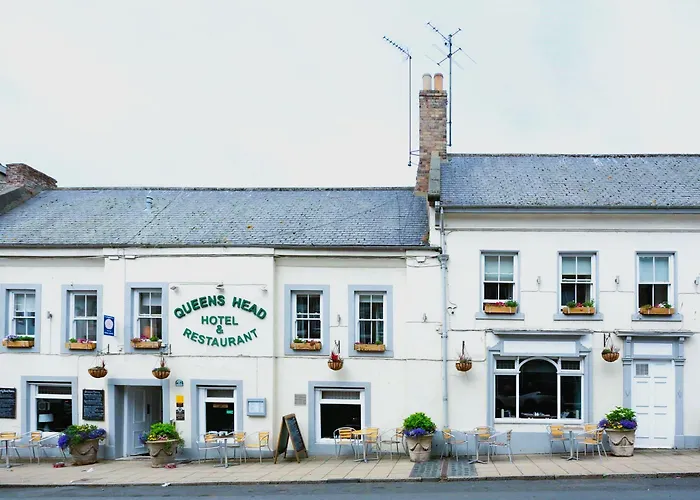 Queens Head Hotel