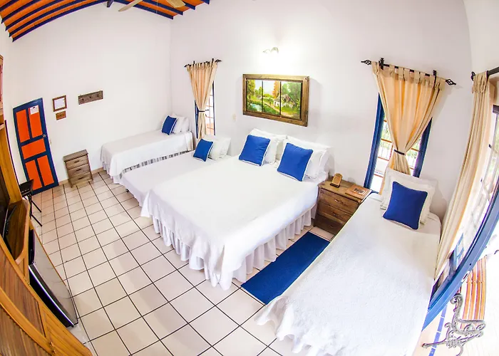 Hotel Mi Monaco Pueblo Tapao